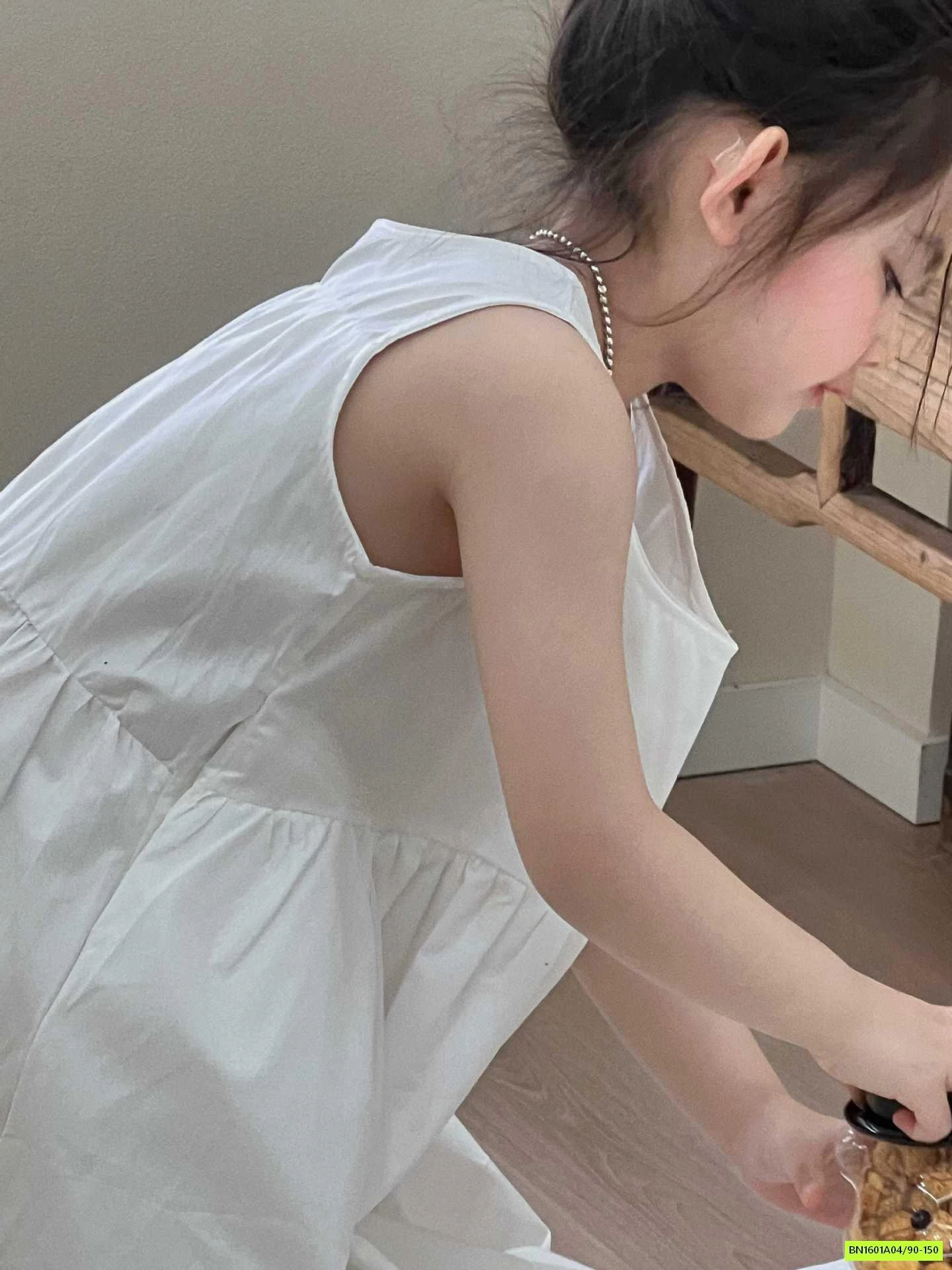 ĐẦM MAXI SÁT NÁCH TRẮNG