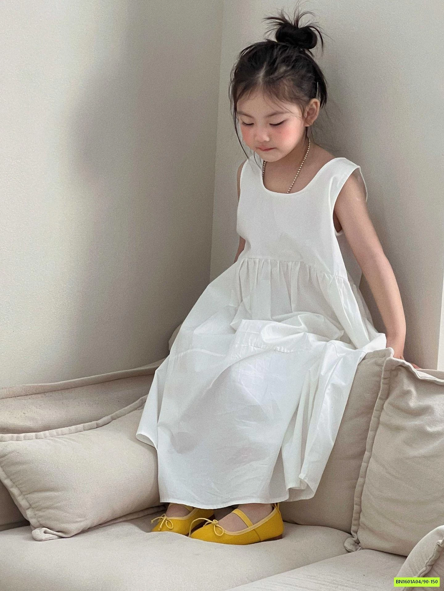 ĐẦM MAXI SÁT NÁCH TRẮNG