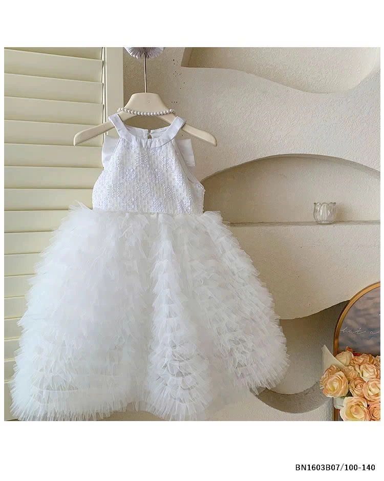 ĐẦM CỔ YẾM VOAN BỒNG