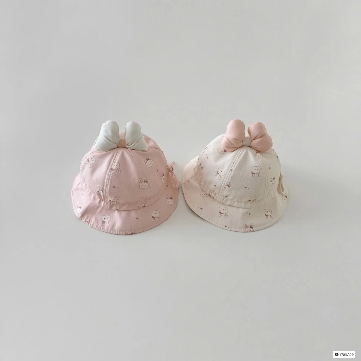 MŨ BÈO THỎ GẮN NƠ