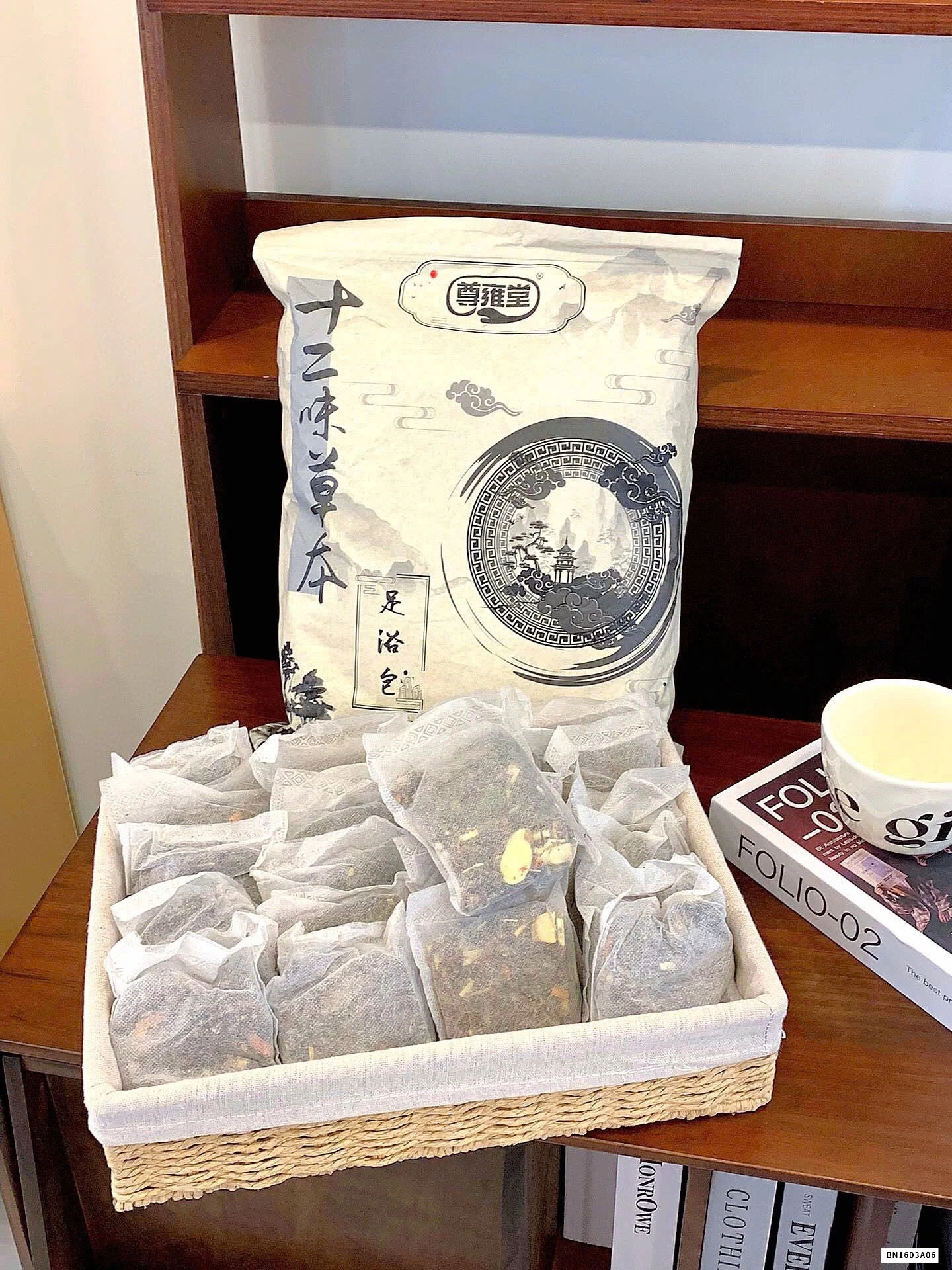 TÚI THẢO DƯỢC NGÂM CHÂN ĐÔNG Y