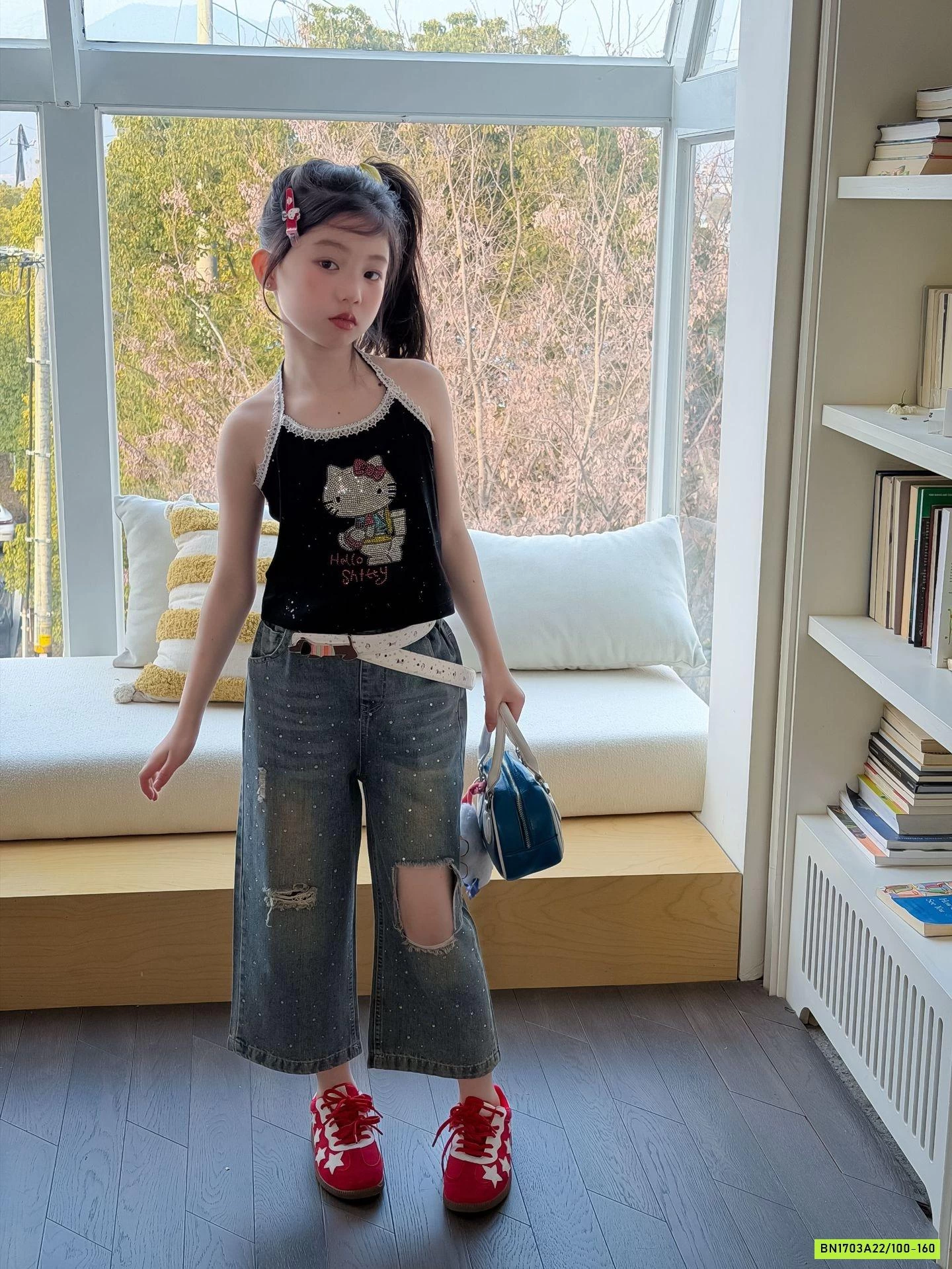 ÁO 2S KITTY MIX JEANS LỠ ĐÍNH ĐÁ