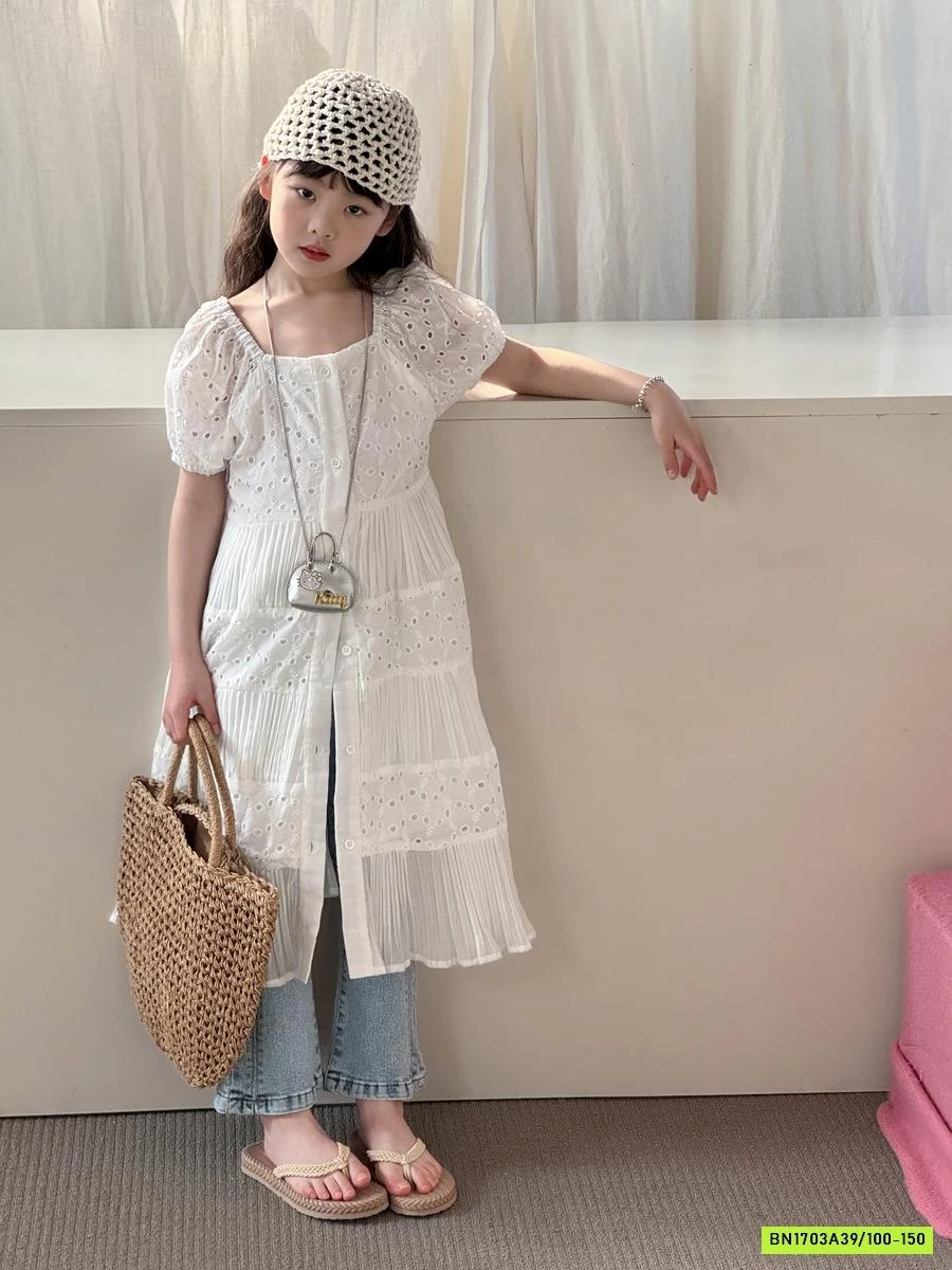 ĐẦM TRẮNG ĐUÔI CÁ NÀNG THƠ