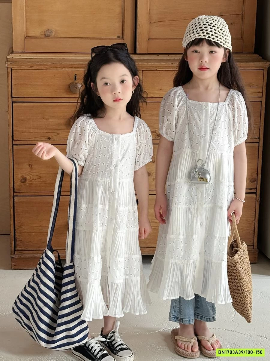 ĐẦM TRẮNG ĐUÔI CÁ NÀNG THƠ