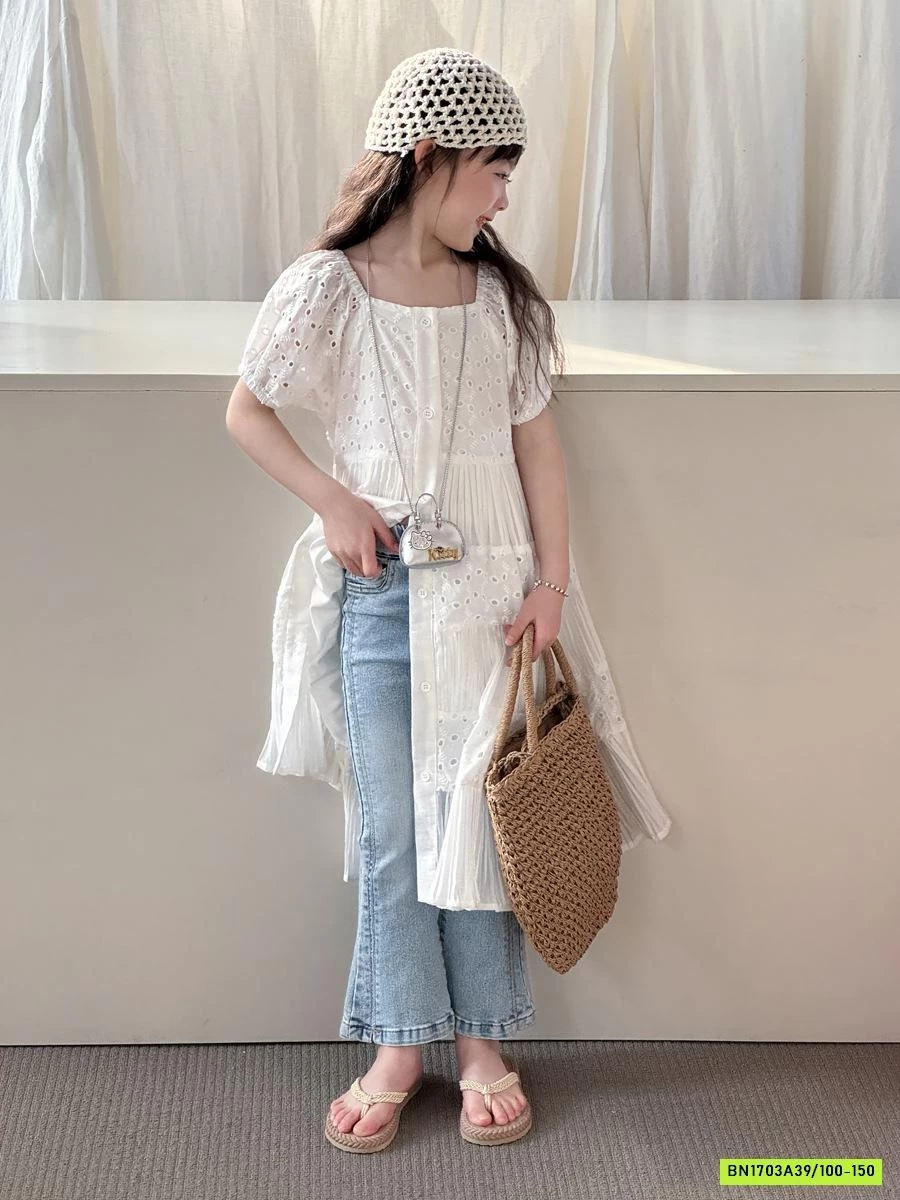 ĐẦM TRẮNG ĐUÔI CÁ NÀNG THƠ