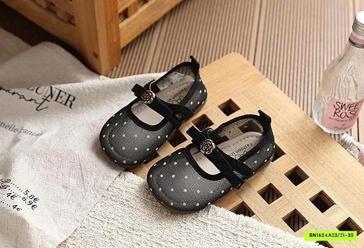 GIÀY BÚP BÊ LƯỚI ĐÍNH HOA TRÀ