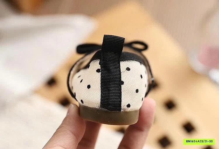 GIÀY BÚP BÊ LƯỚI ĐÍNH HOA TRÀ