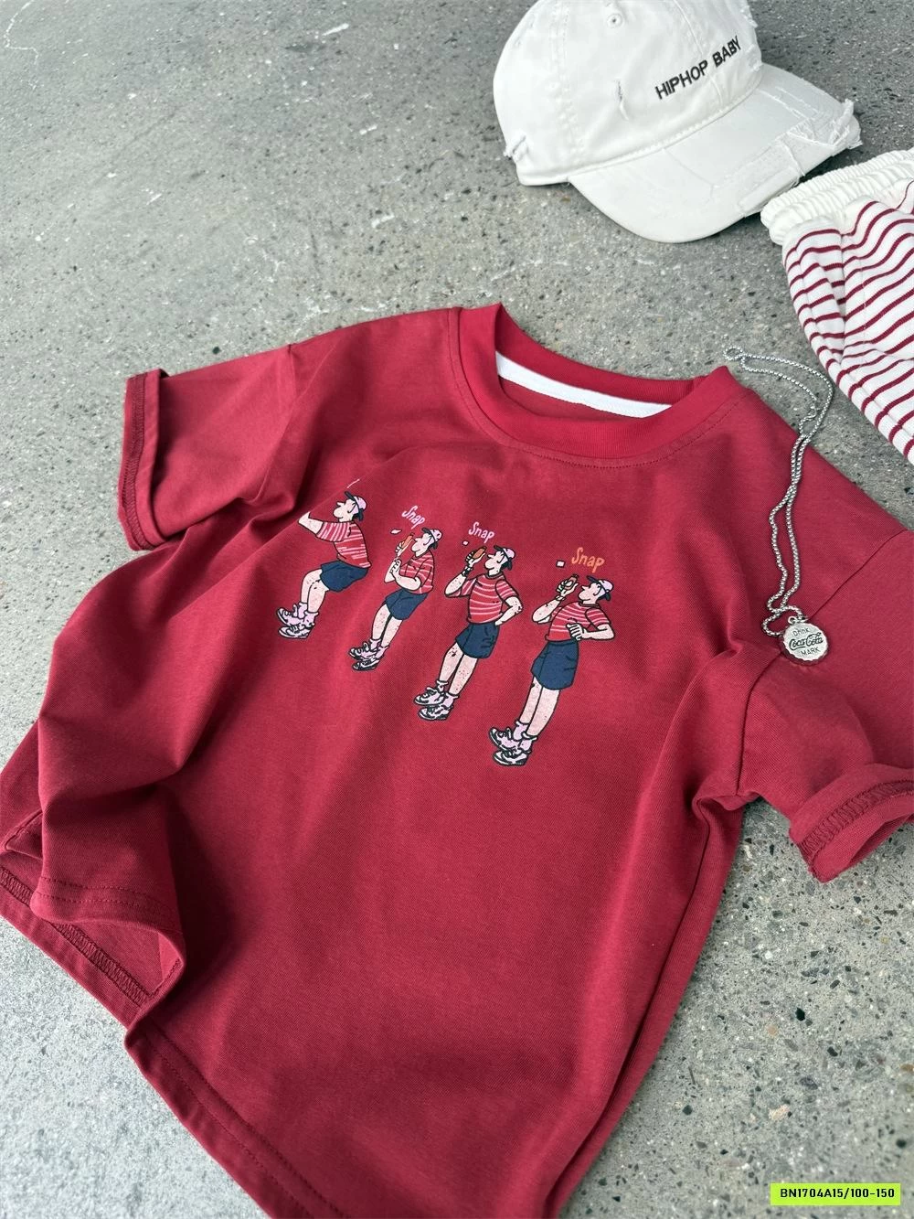 ÁO THUN ĐỎ IN HÌNH ĐỘI CỔ VŨ