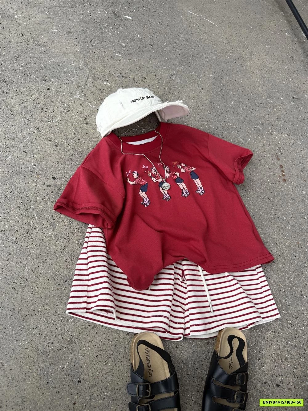 ÁO THUN ĐỎ IN HÌNH ĐỘI CỔ VŨ