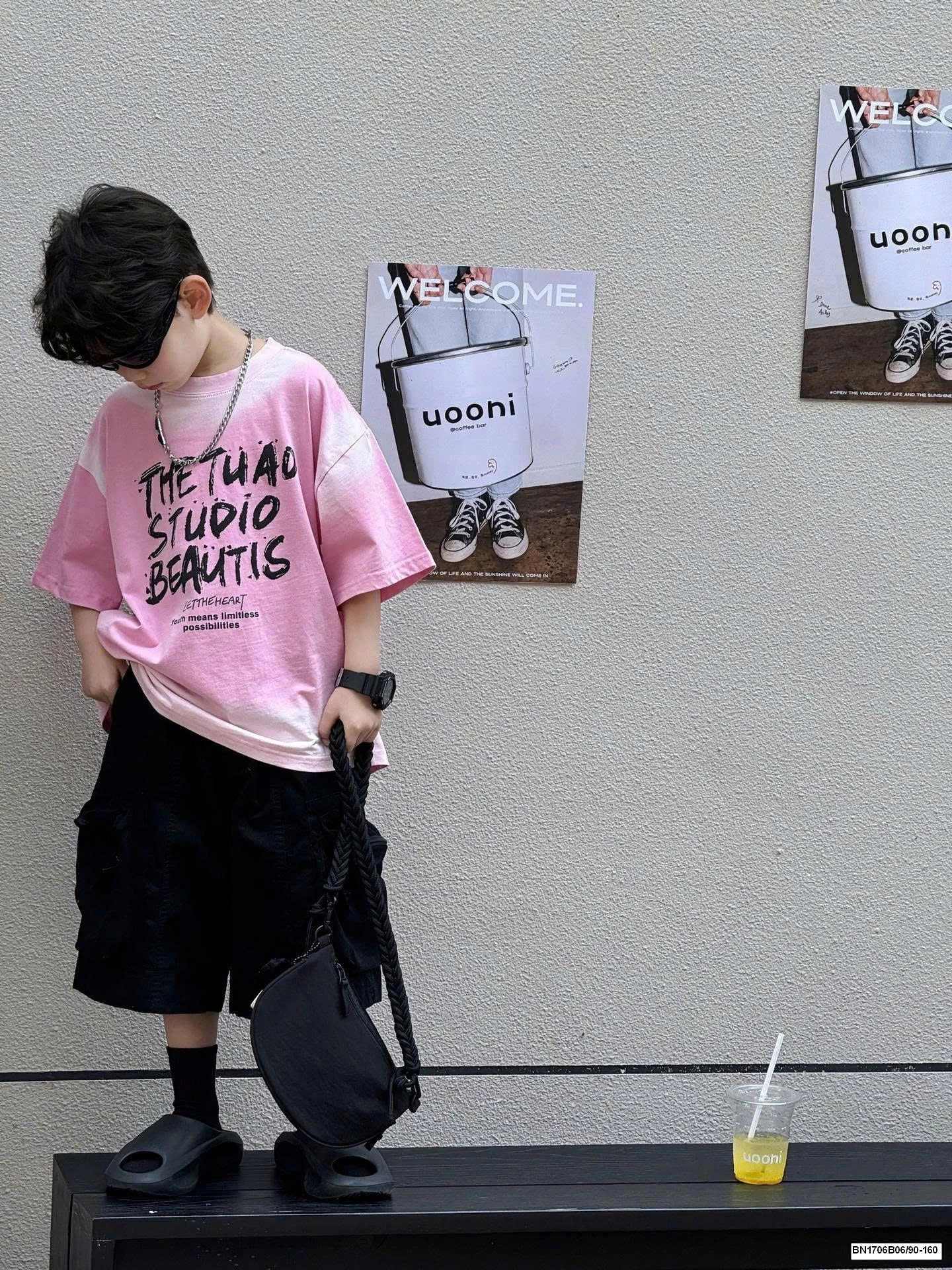 ÁO PHÔNG LOANG CHỮ TARUS