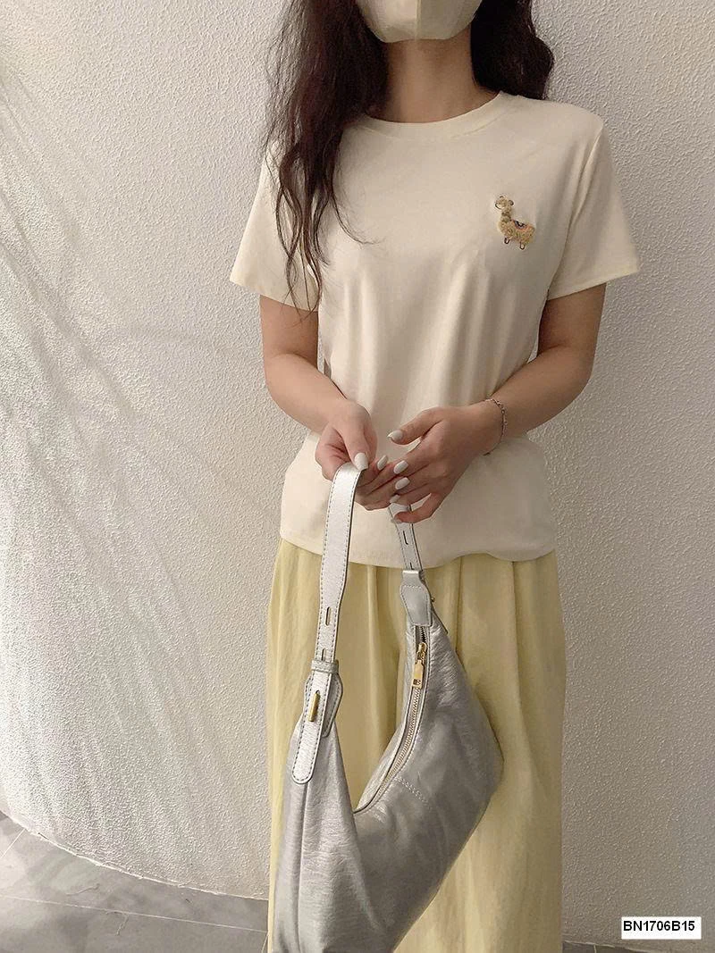 ÁO THUN LOGO CON CỪU