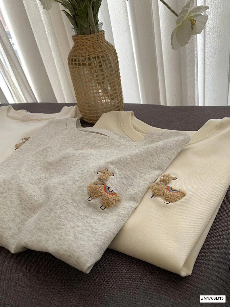 ÁO THUN LOGO CON CỪU