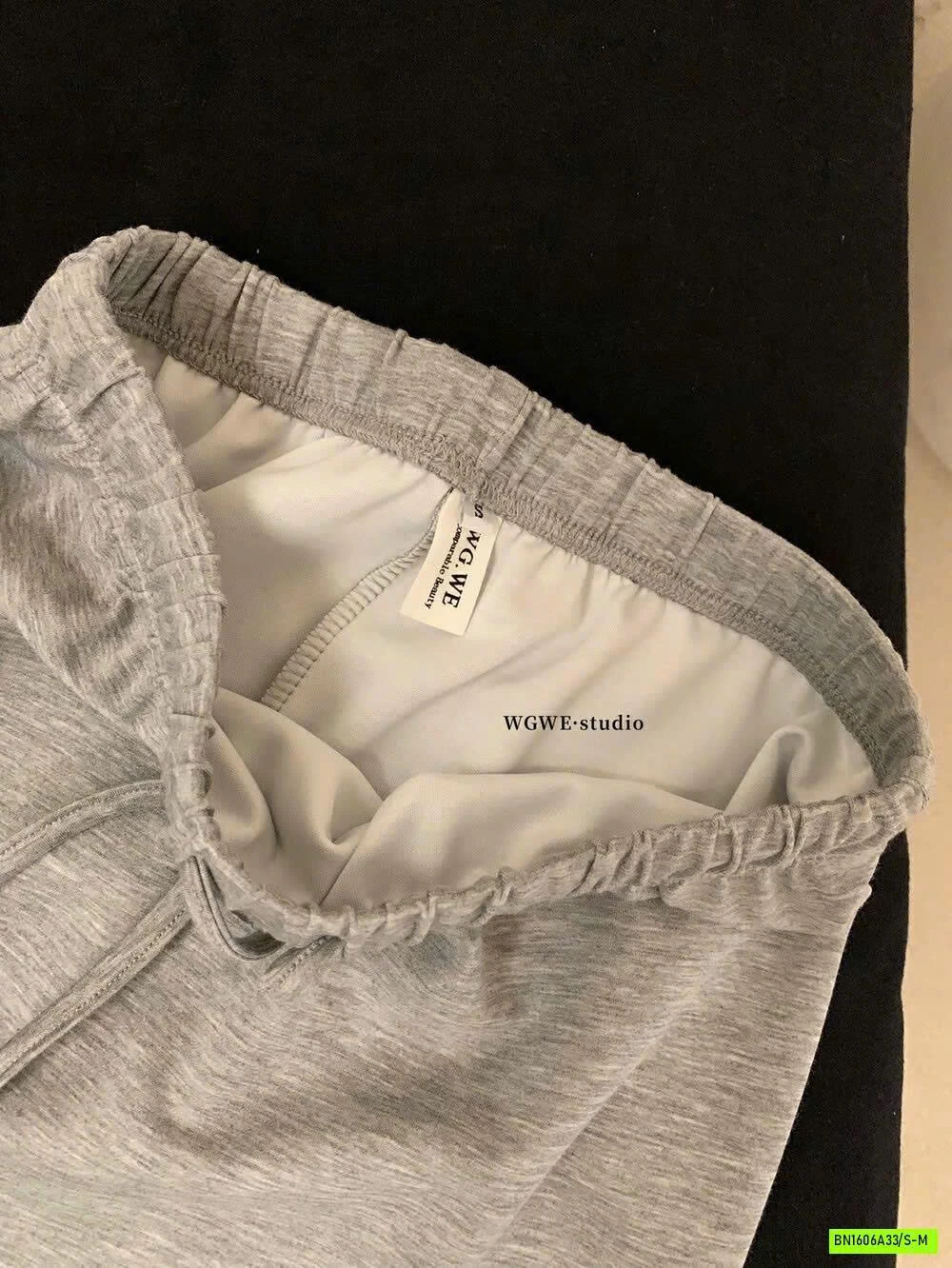 MONTOGHI LOGO NGỰA WG.WE