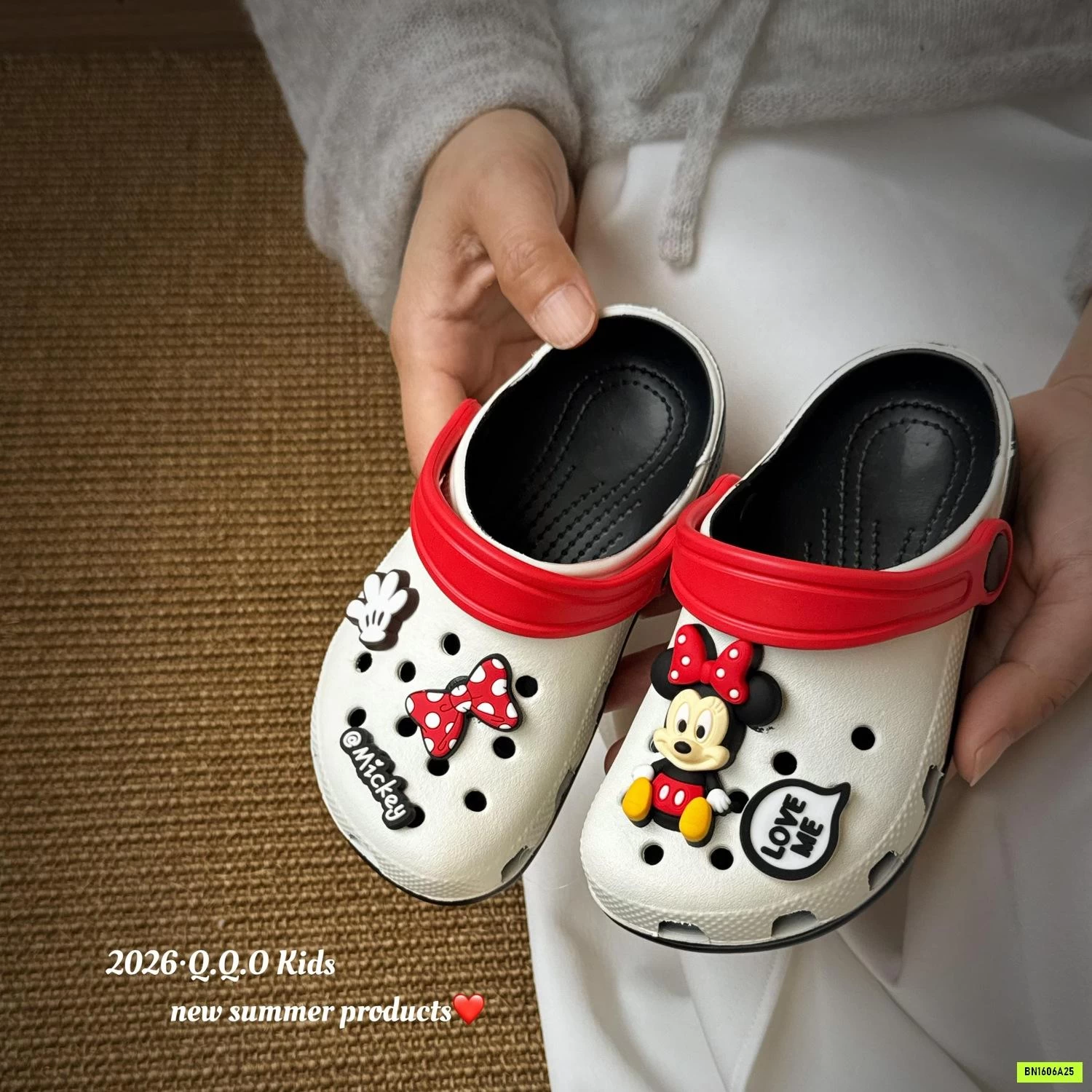 CROCS MICKEY