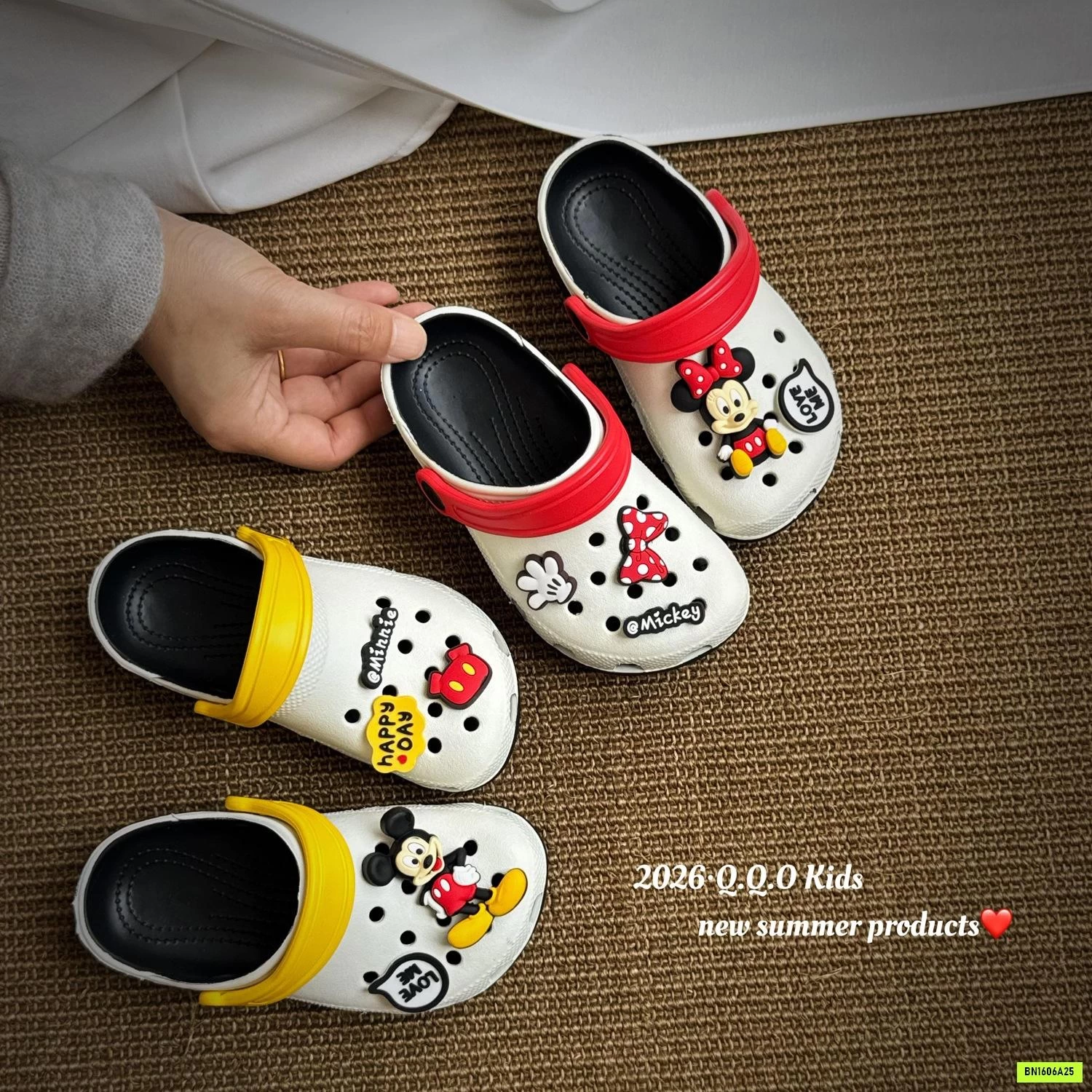 CROCS MICKEY