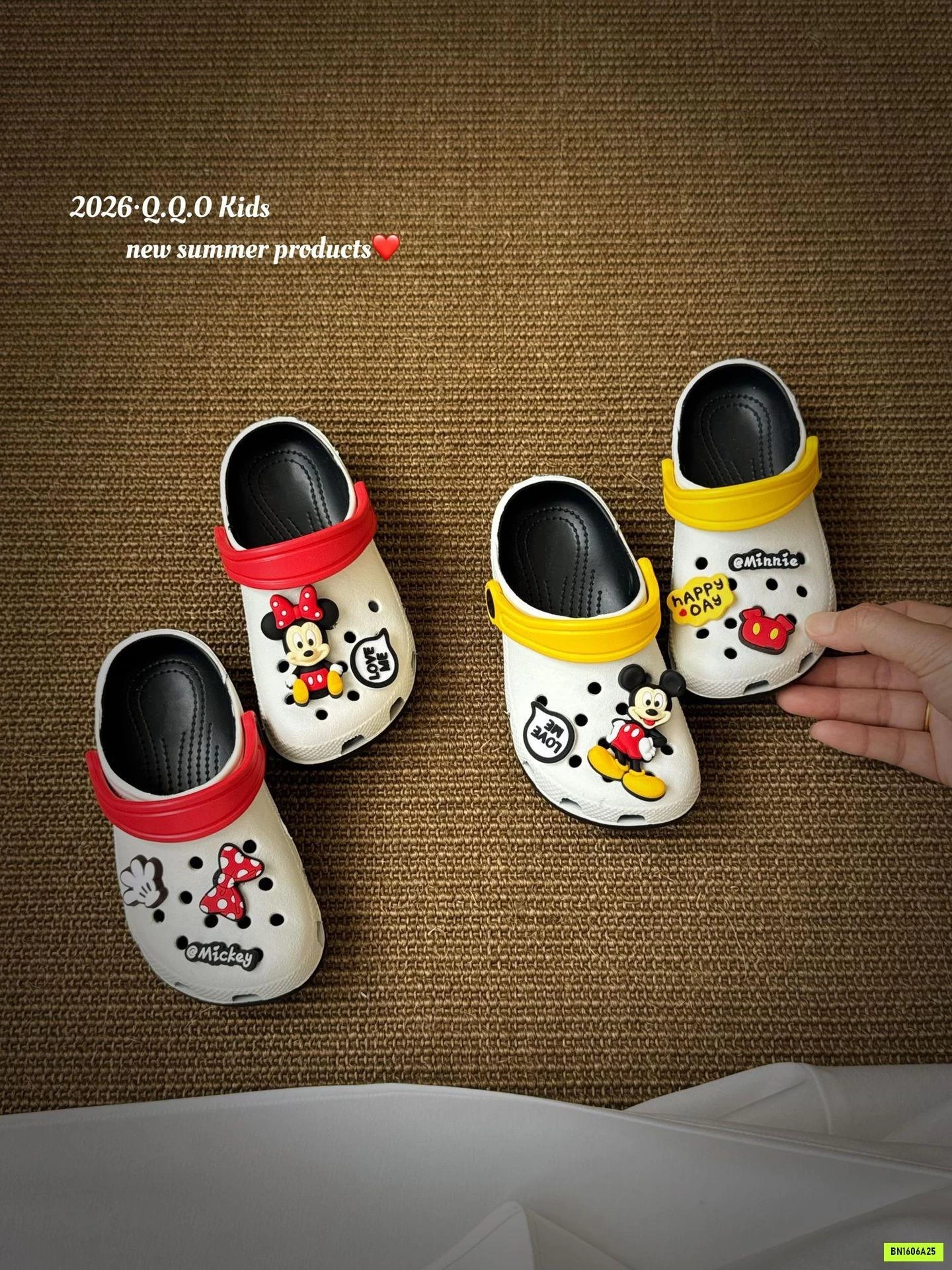 CROCS MICKEY