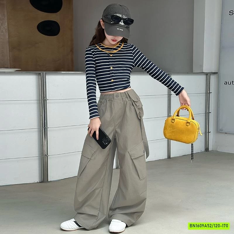 CROPTOP KẺ MIX JOGGER GIÓ