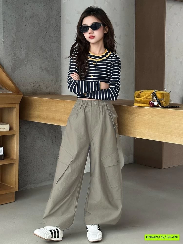 CROPTOP KẺ MIX JOGGER GIÓ