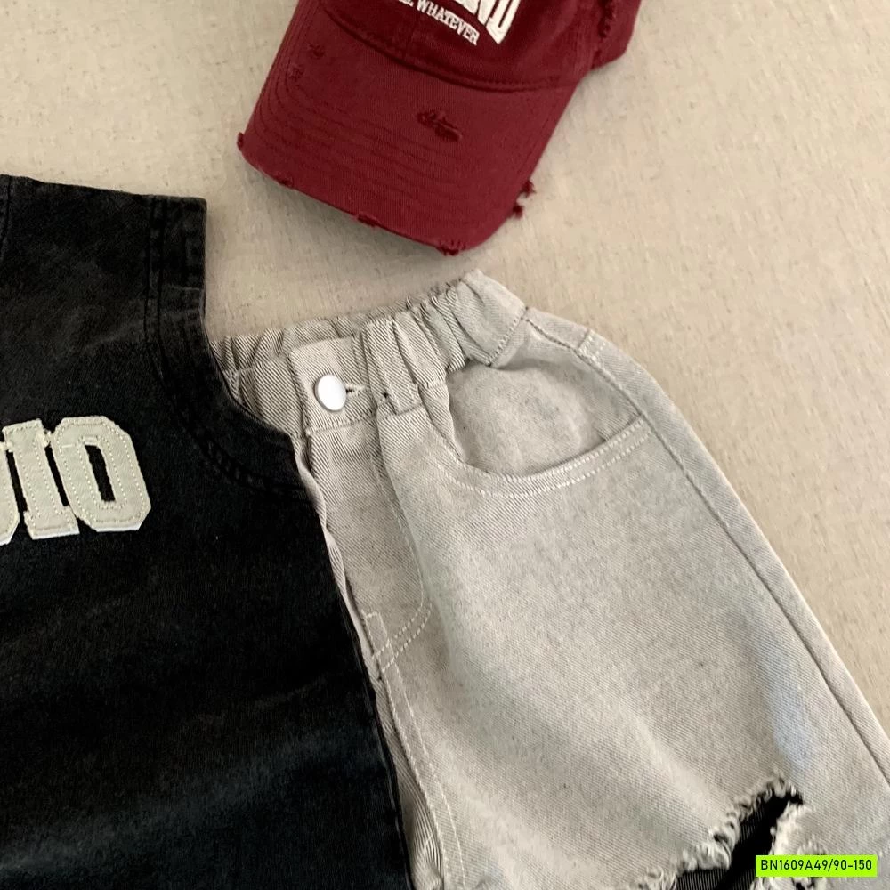 SET ÁO ĐEN BẠC THÊU CHỮ MIX SHORT JEANS