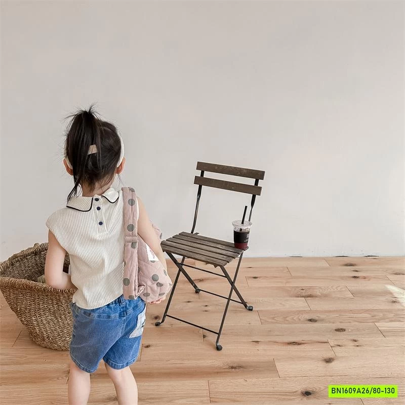 ÁO GÂN SÁT NÁCH CỔ SEN ADBABY