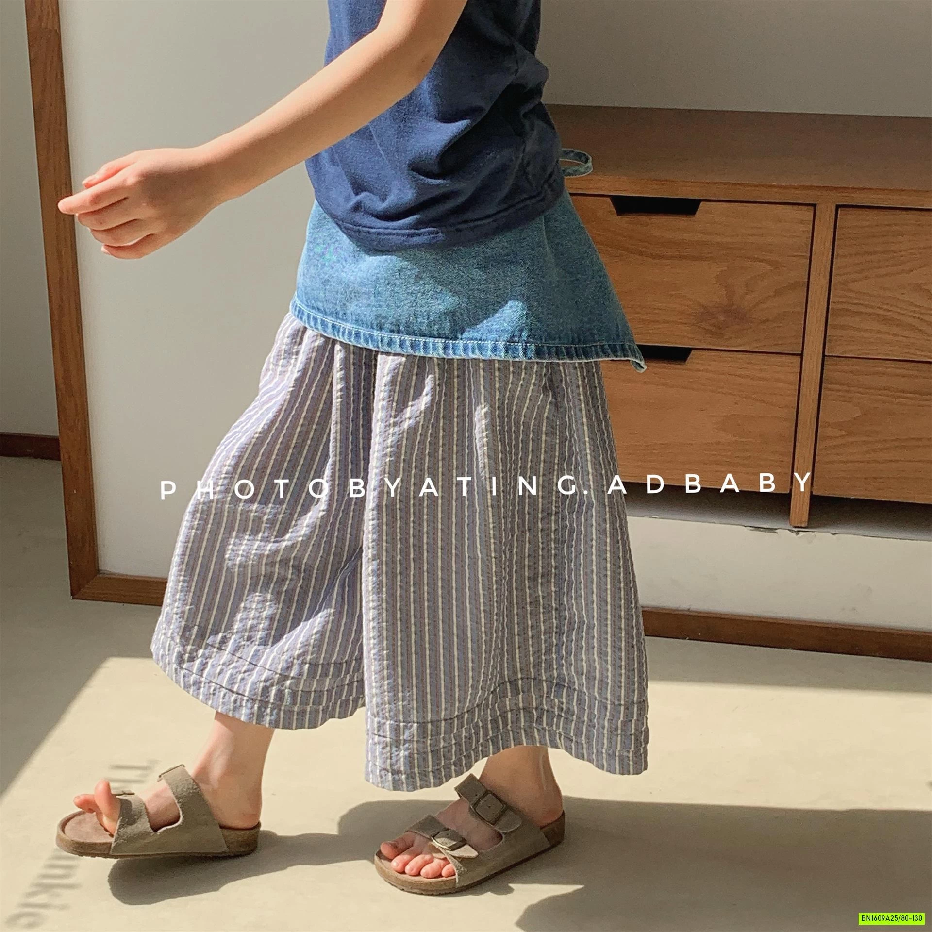 QUẦN ĐŨI ỐNG RỘNG SỌC ADBABY