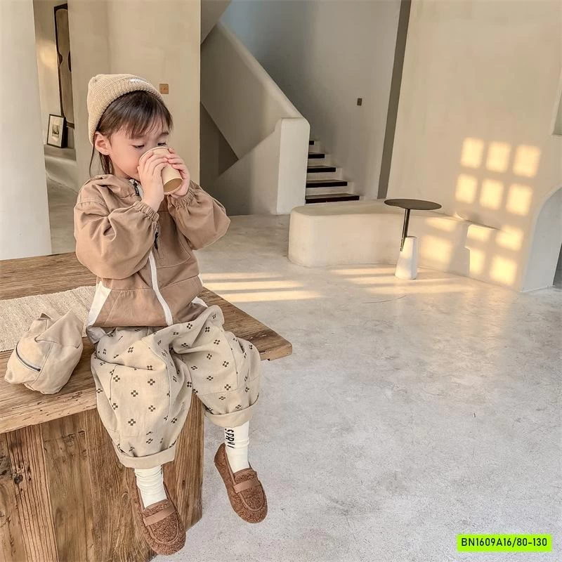 BAGGY IN HOA VINTAGE ADBABY