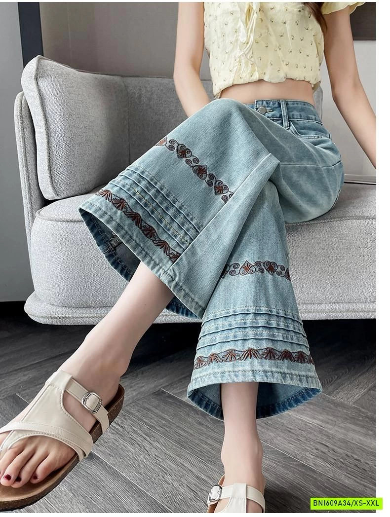 JEANS SUÔNG LỠ THÊU GẤU