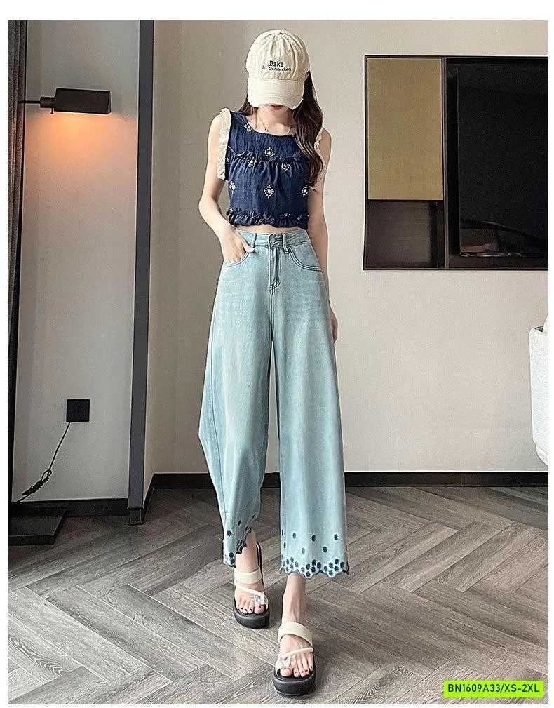 JEANS SUÔNG GẤU THÊU HOA
