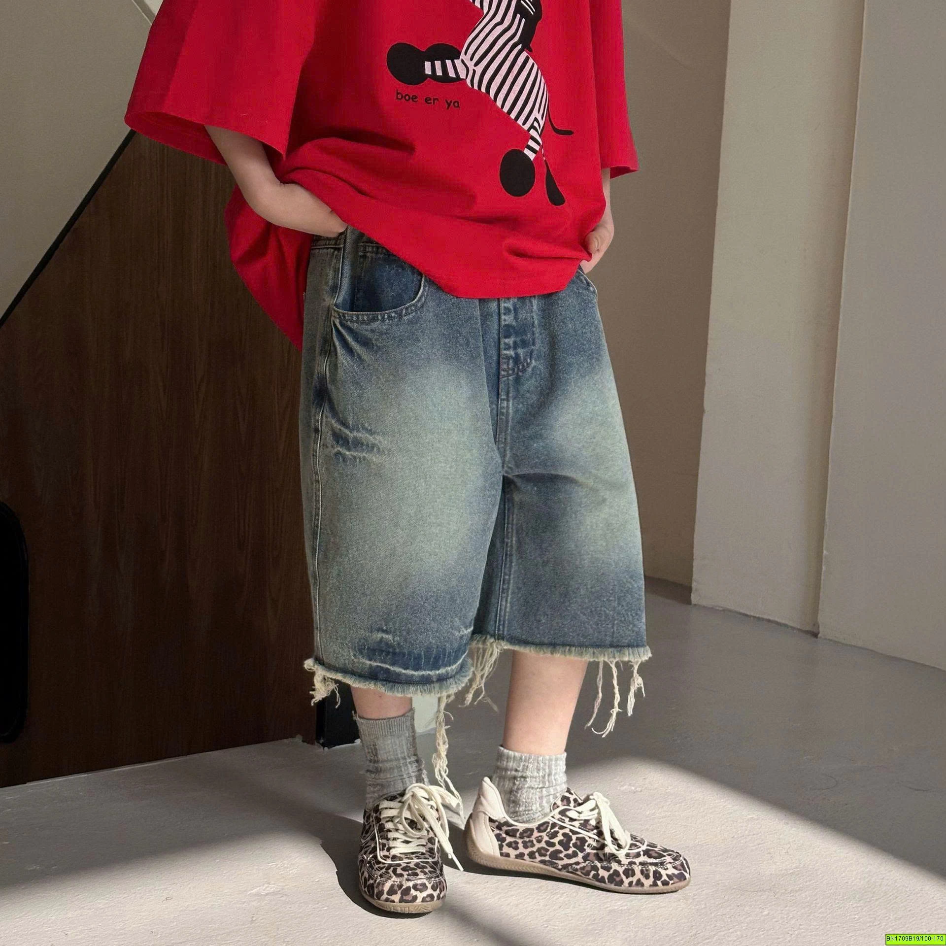 QUẦN SHORT JEAN TUA GẤU