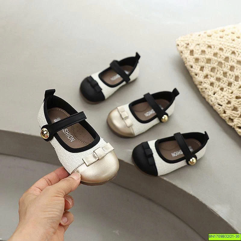 HÀI NƠ QUAI DÁN SZ NHÍ CHO CÔNG CHÚA NHỎ