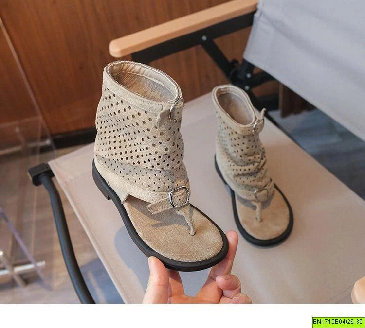 BOOT DA LỘN XỎ NGÓN