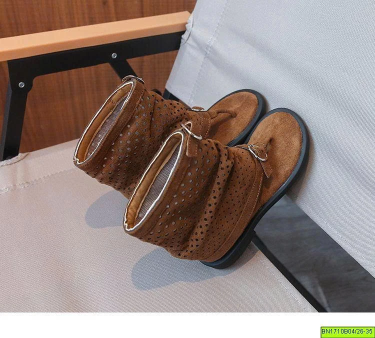BOOT DA LỘN XỎ NGÓN