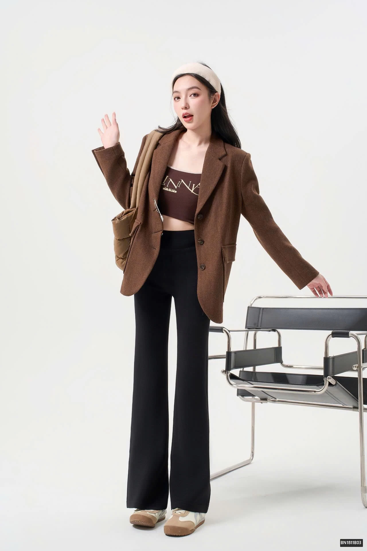 QUẦN COTTON ỐNG ĐỨNG DÁNG LOE NHẸ