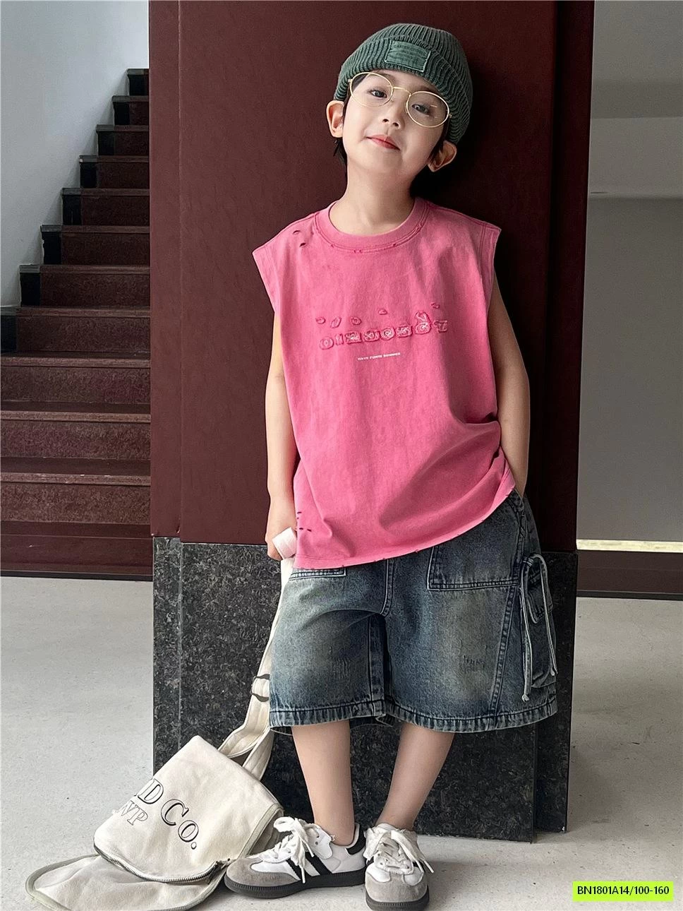 ÁO SÁT NÁCH THÊU CHỮ SNIDOLS