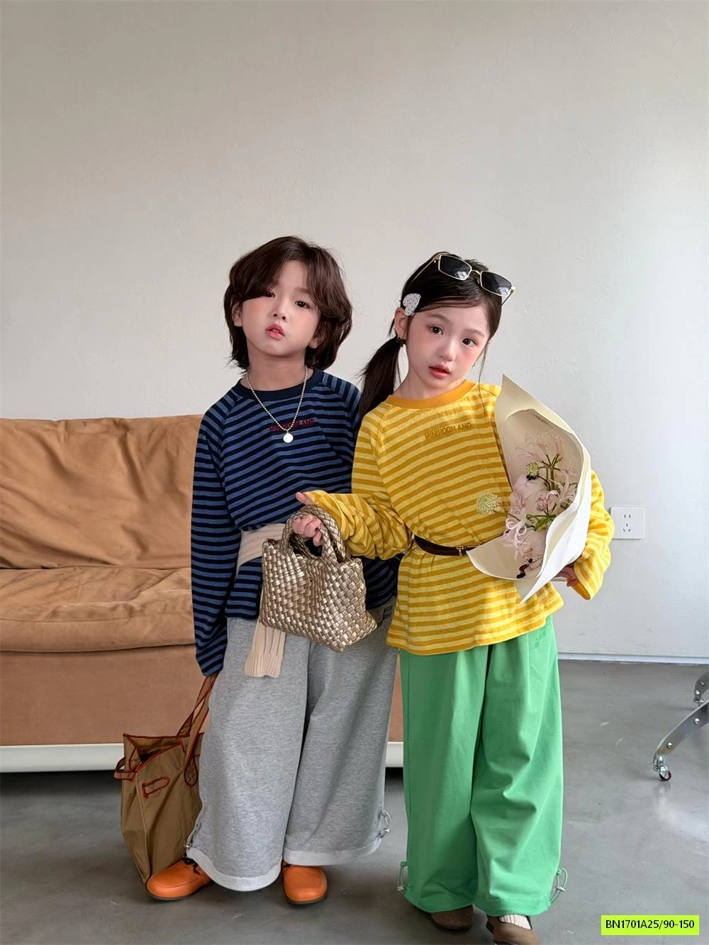 ÁO THUN KẺ SẮC MÀU