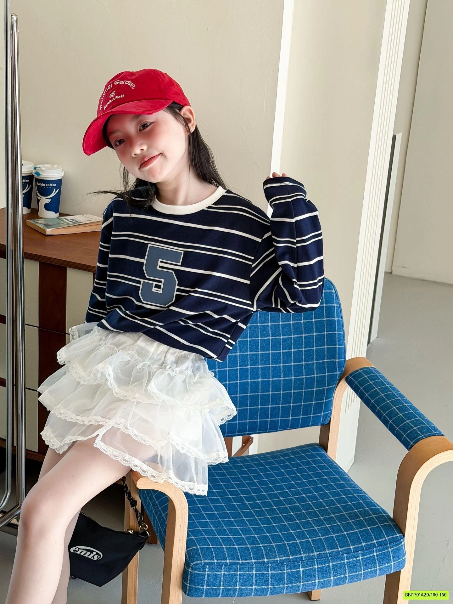 ÁO THUN KẺ MIX CV REN TRẮNG