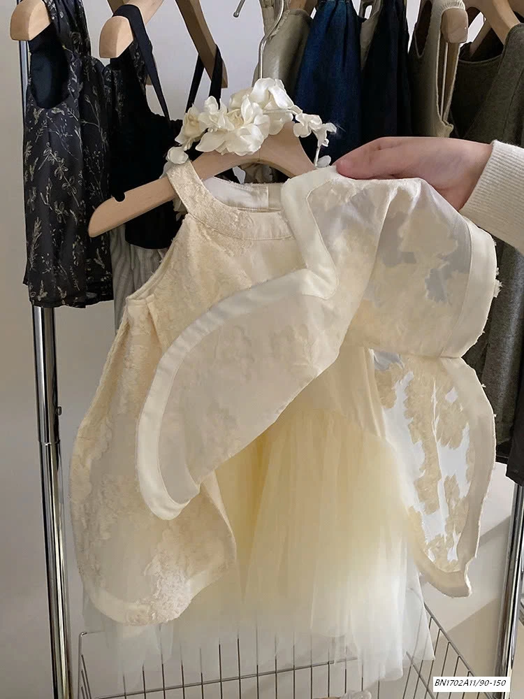 ĐẦM YẾM THÊU PHỐI VOAN