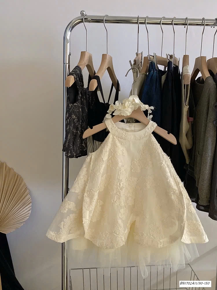 ĐẦM YẾM THÊU PHỐI VOAN