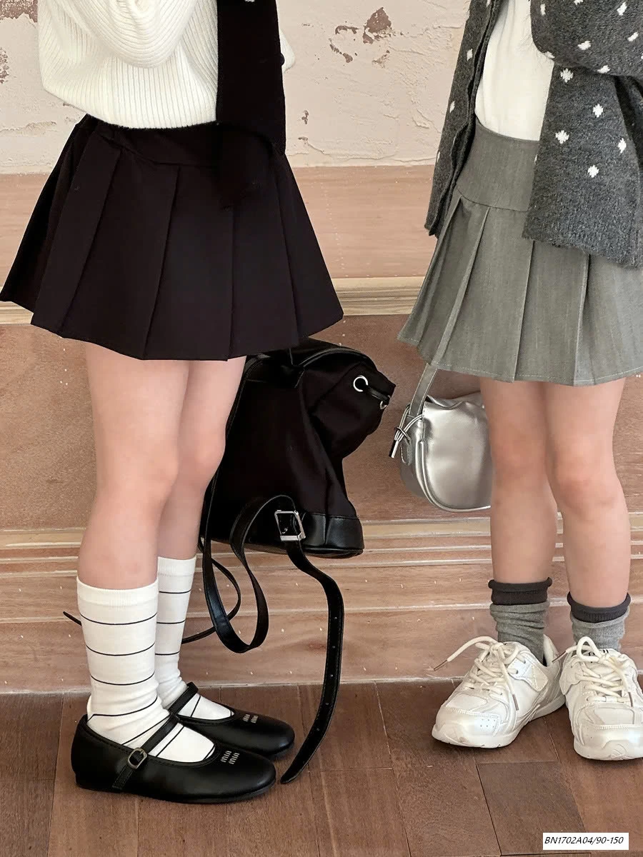 CHÂN VÁY XẾP LY NỮ SINH