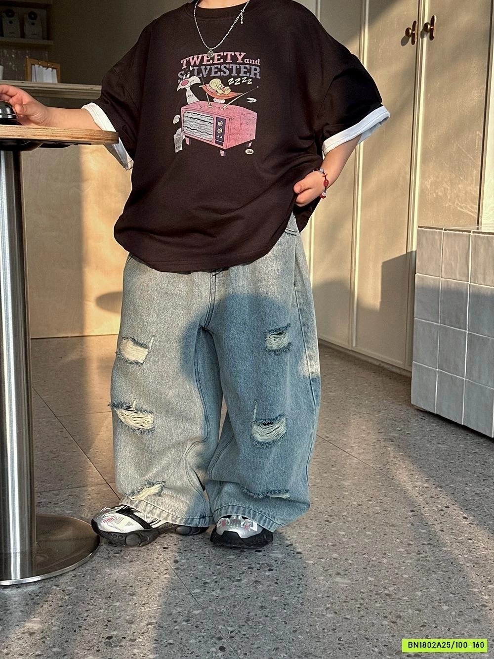 ÁO THUN ĐEN MIX JEANS SUÔNG TÁCH AFTE