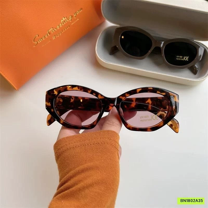 KÍNH RÂM THỜI TRANG