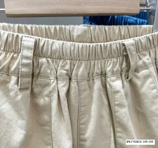 QUẦN VÀ ÁO KÈM CÀ VẠT KACADY