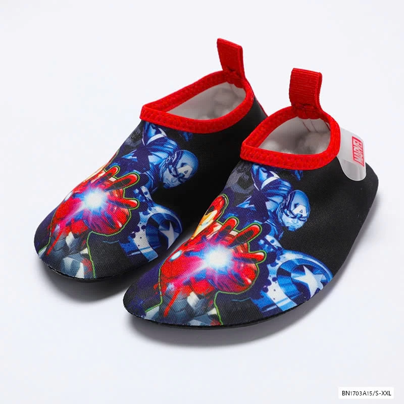 GIÀY ĐI BIỂN DISNEY