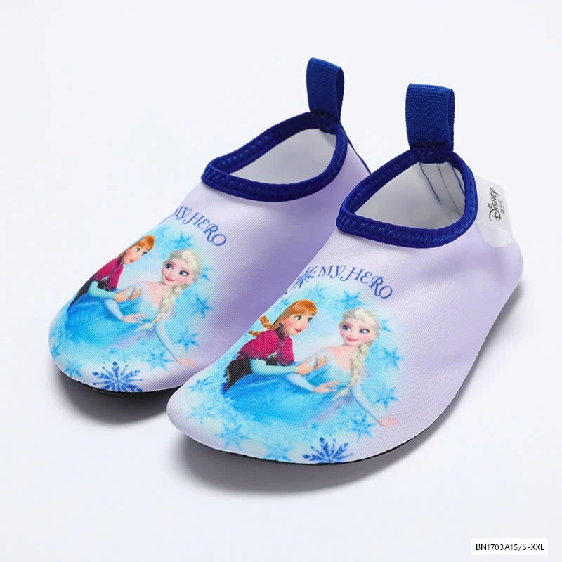 GIÀY ĐI BIỂN DISNEY