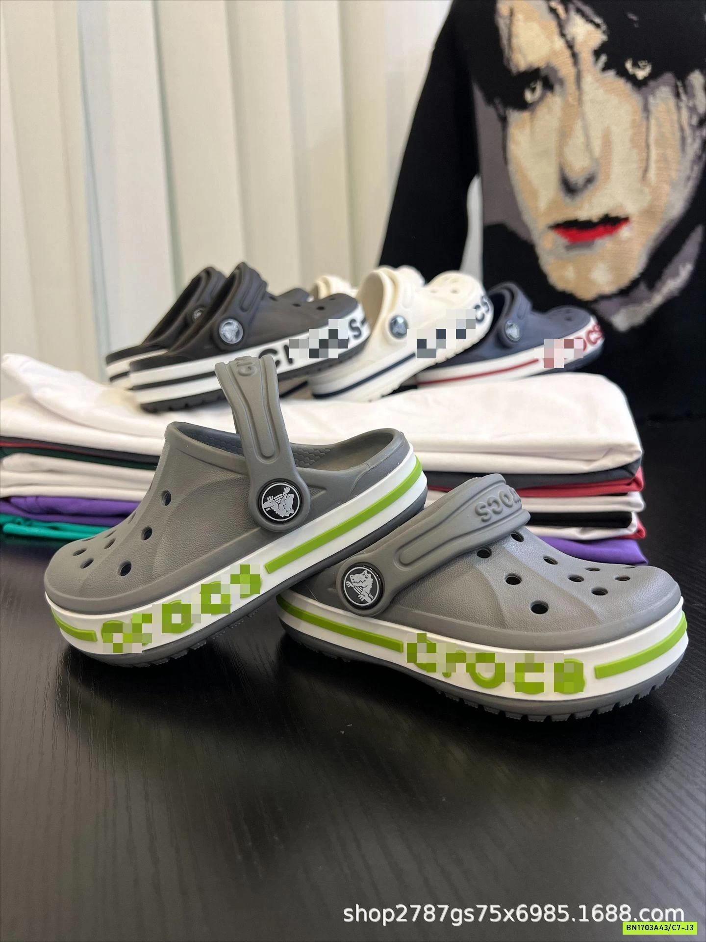 CROCS SIÊU NHẸ
