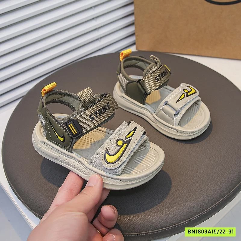 SANDAL STRIKE BÉ TRAI