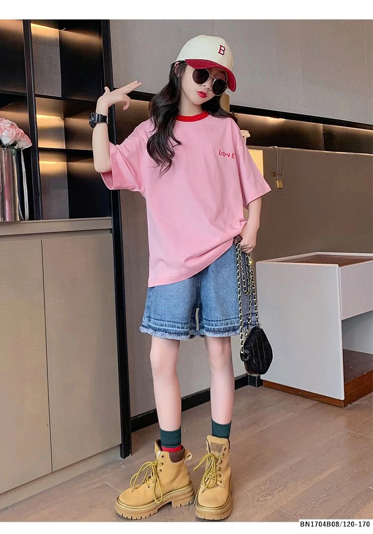 BỘ ÁO THUN LOVE MIX QUẦN JEAN TUA GẤU