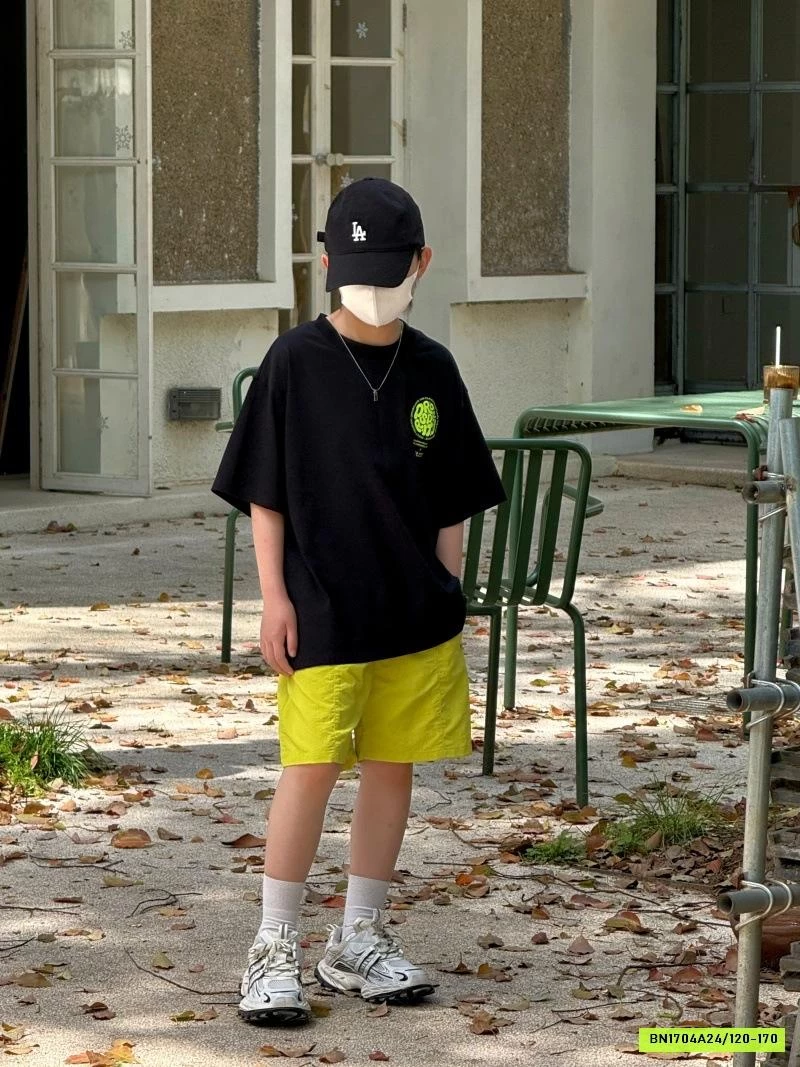 ÁO THUN IN HOẠT TIẾT LƯNG NỔI BẬT