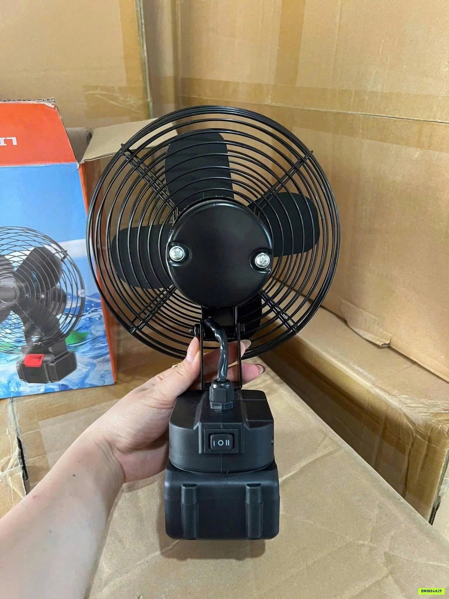 QUẠT TÍCH ĐIỆN 8 INCH ĐỂ BÀN LITHIUM