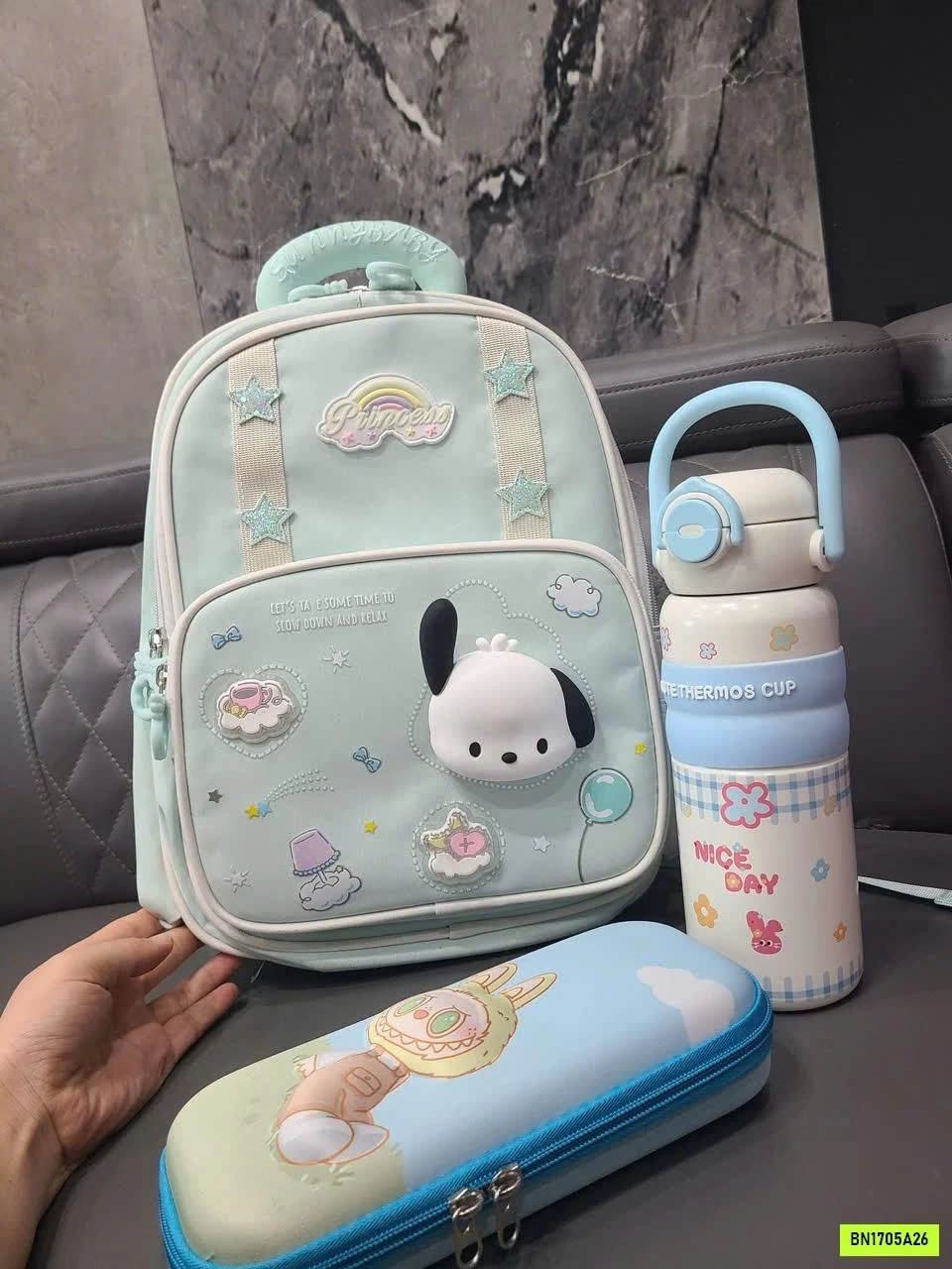 BALO VẢI CHỐNG GÙ SANRIO